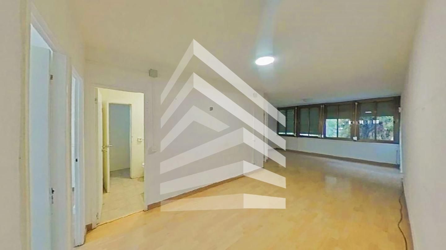 Living room of Flat for sale in  Barcelona Capital  with Parquet flooring