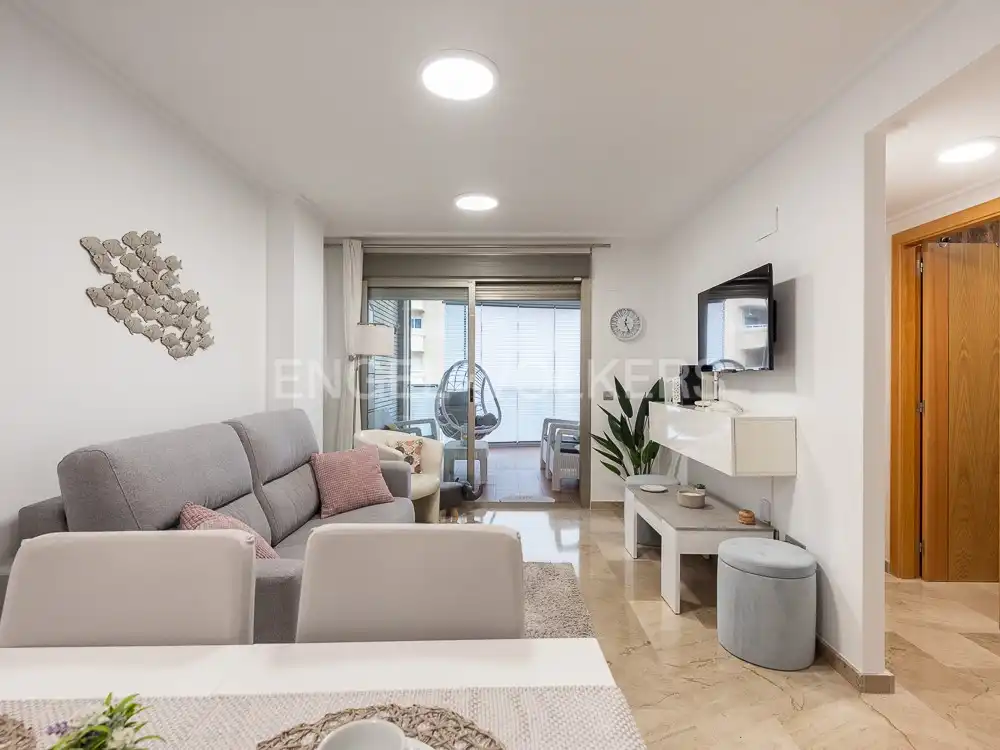 Sala de estar de Piso en venta en Oropesa del Mar / Orpesa con Aire acondicionado, Calefacción y Terraza