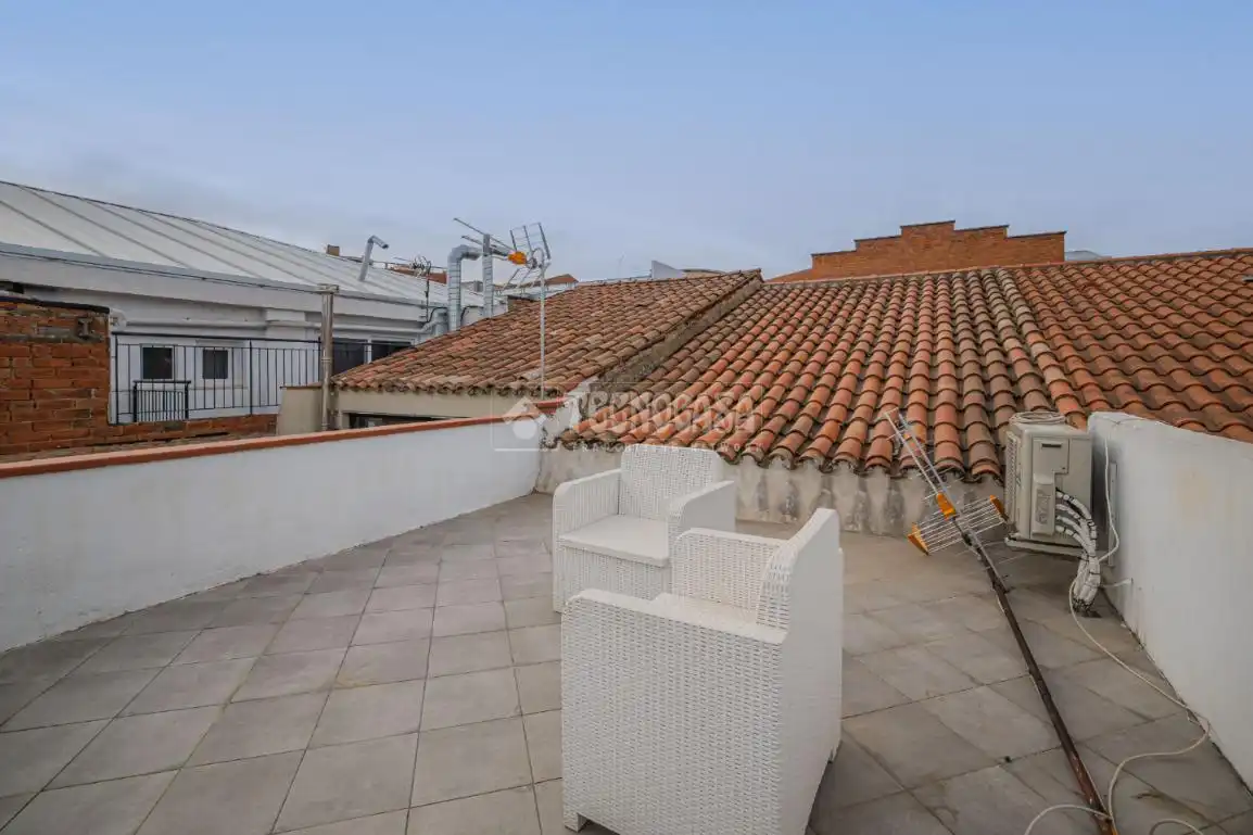 Casa adosada en venda a Hostafrancs