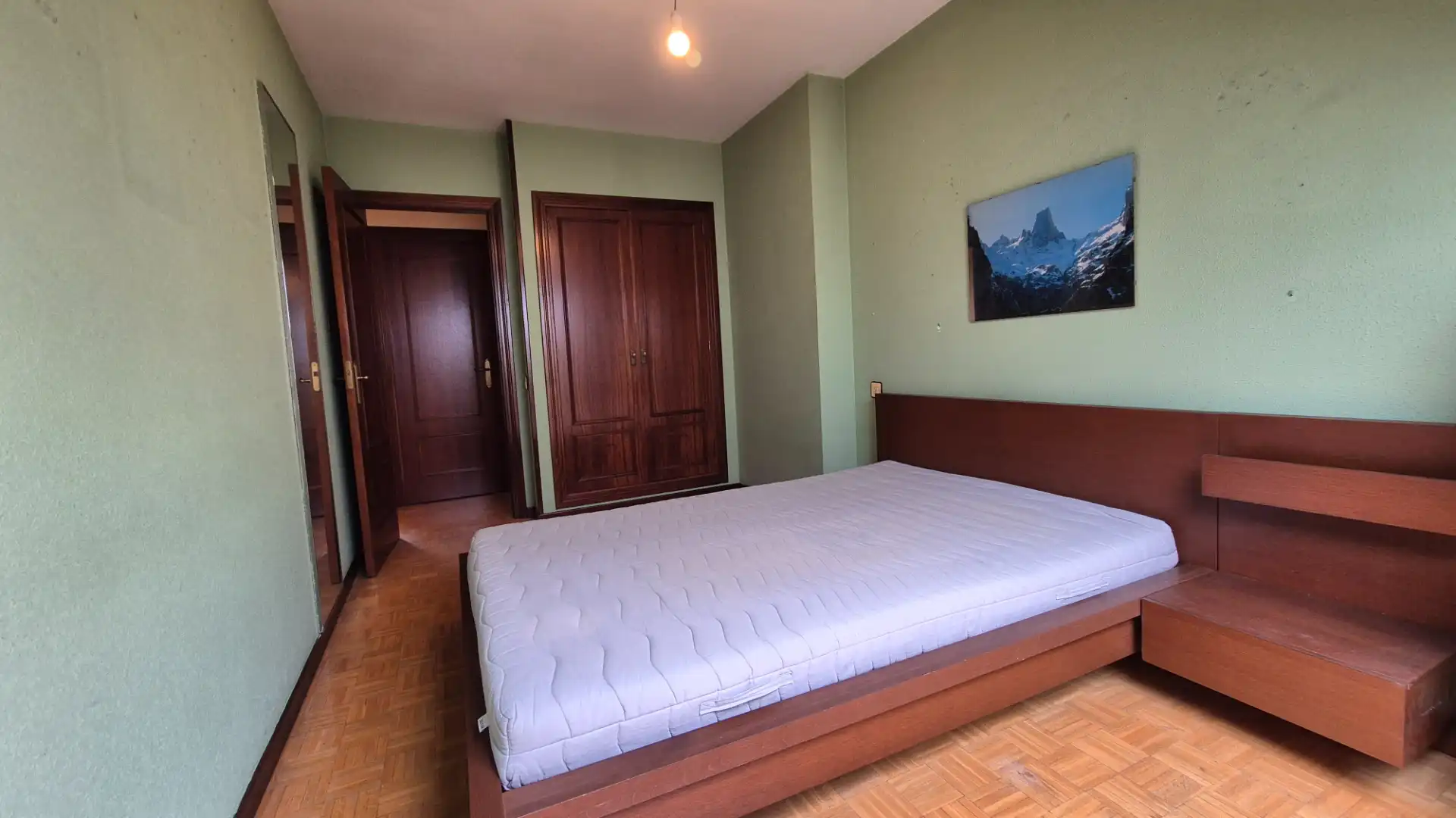 Habitación de Dúplex en venta en Oviedo  con Calefacción, Parquet y Trastero