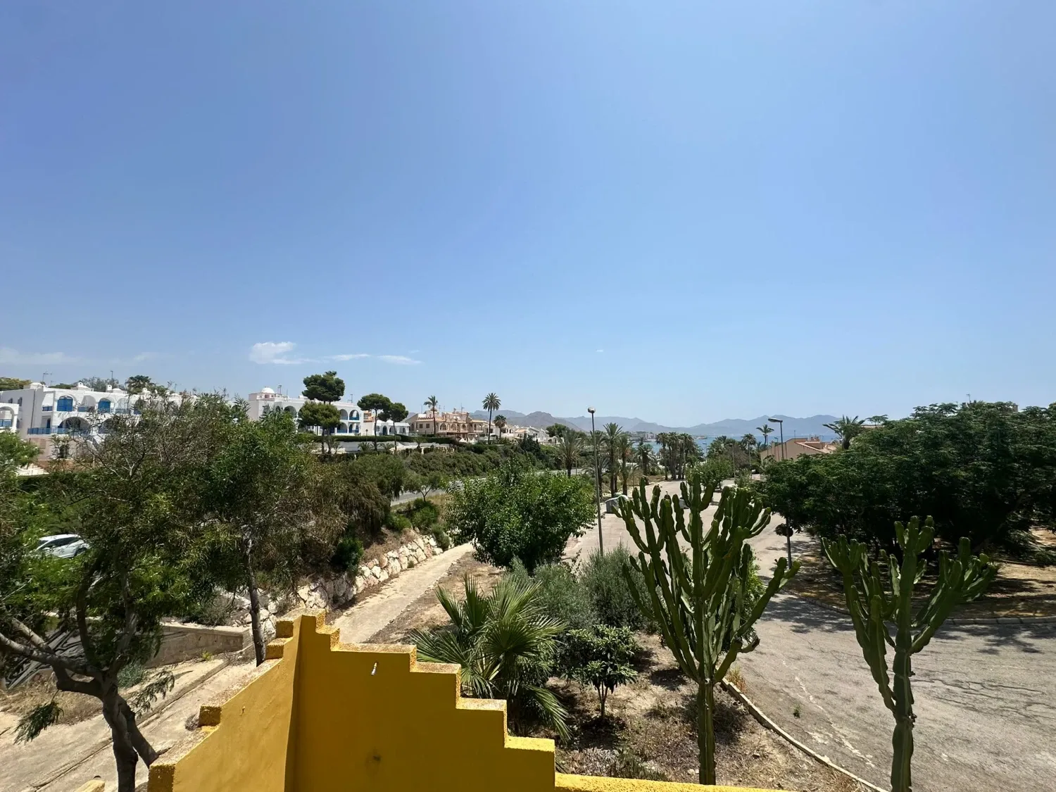 Vista exterior de Casa o xalet de lloguer en Mazarrón amb Terrassa, Moblat i Forn