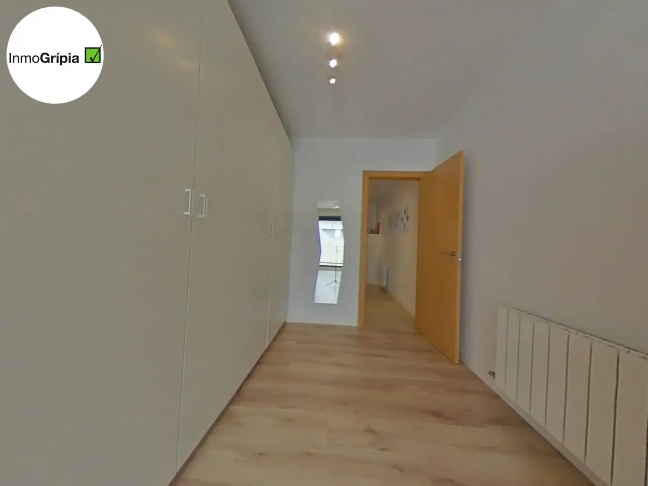 Houses for sale in Terrassa  with Air Conditioner, Heating and Terrace