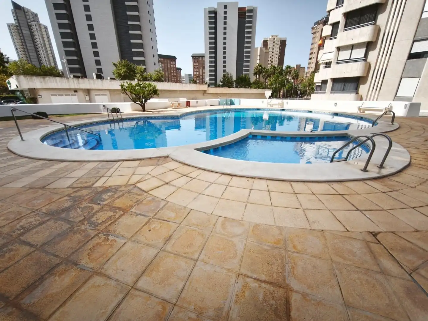 Piscina de Piso en venta en Benidorm con Aire acondicionado, Calefacción y Terraza