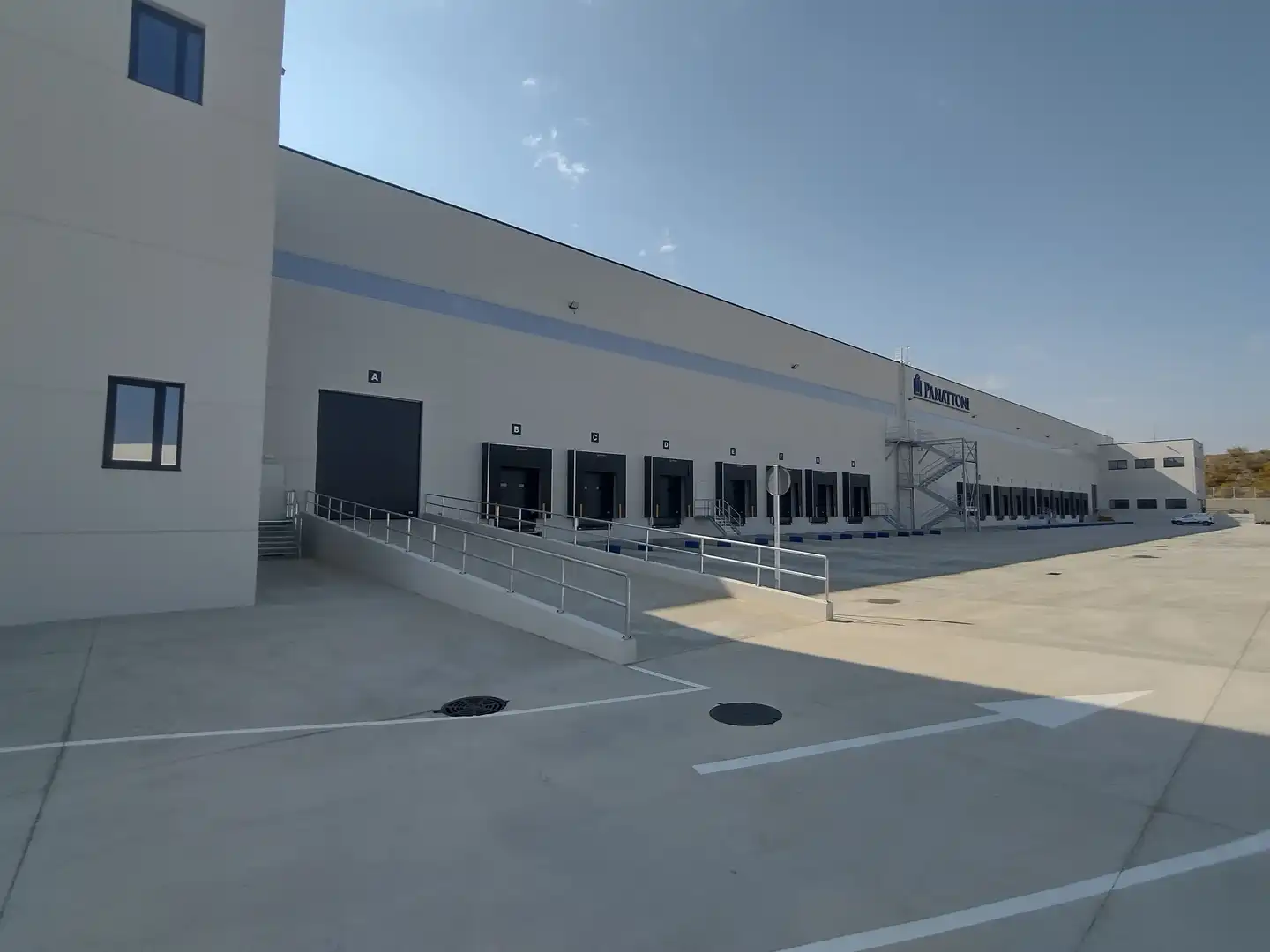 Nave industrial in affitto a Calle Carae, imagen 5