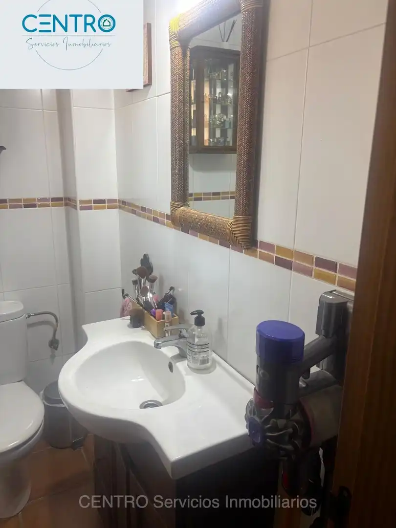 Baño de Casa adosada en venta en Algeciras con Amueblado