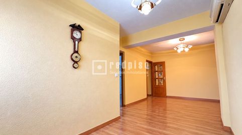 Foto 3 de Piso en venta en Del Pinzón, Vista Alegre, Madrid Capital