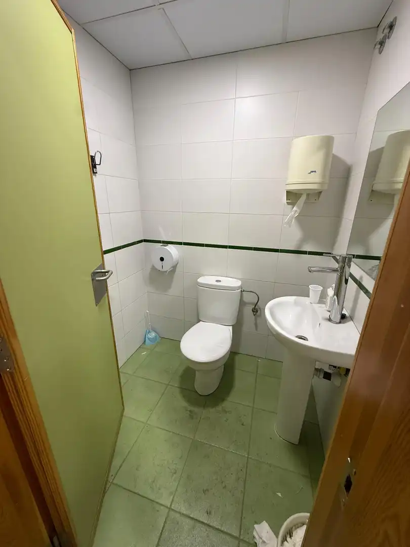 Local comercial en venta en Calle de Fernando de Córdoba, imagen 4