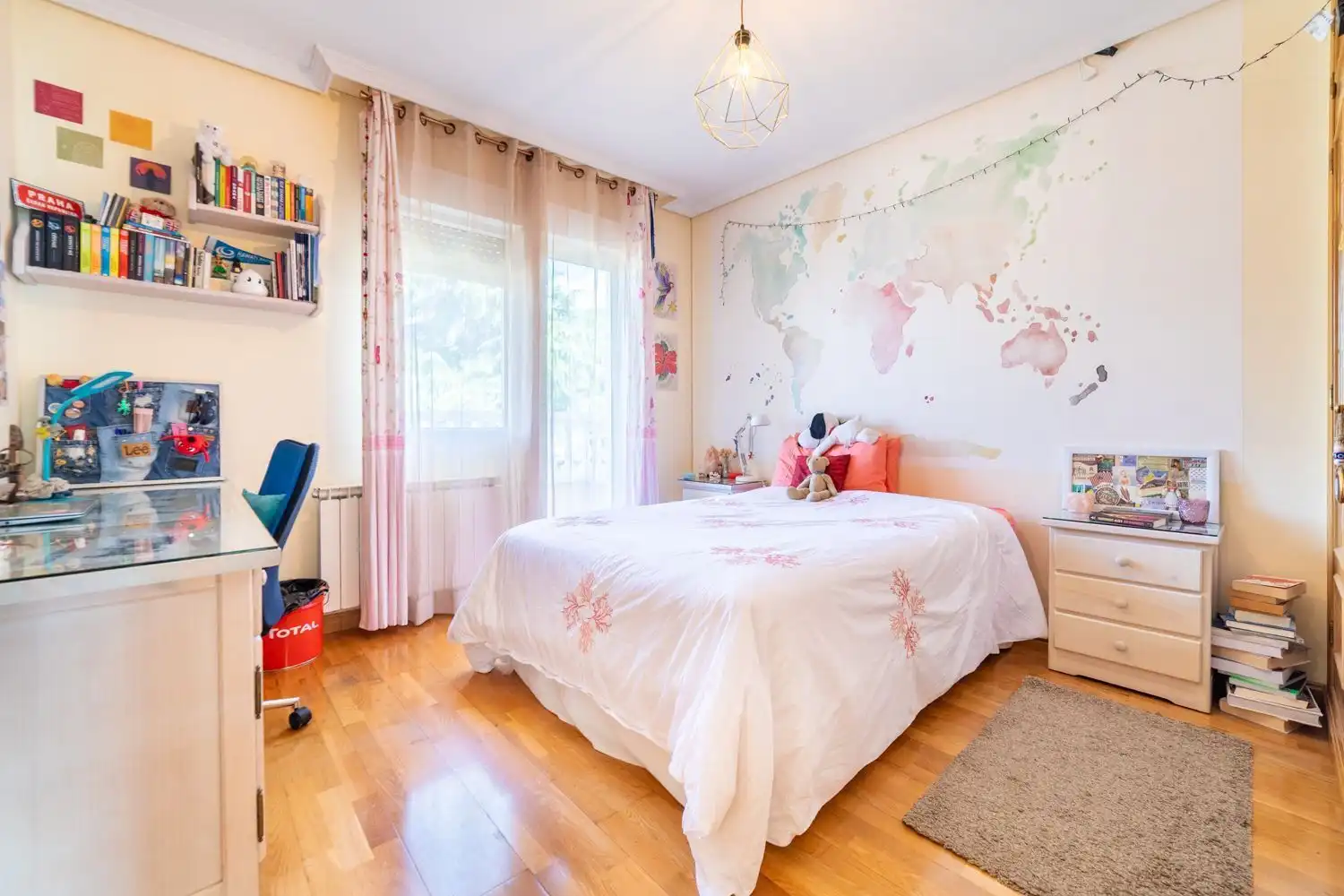 Casa o xalet en venda a Calle de la Perdiz, 252, Fontenebro - Altavista