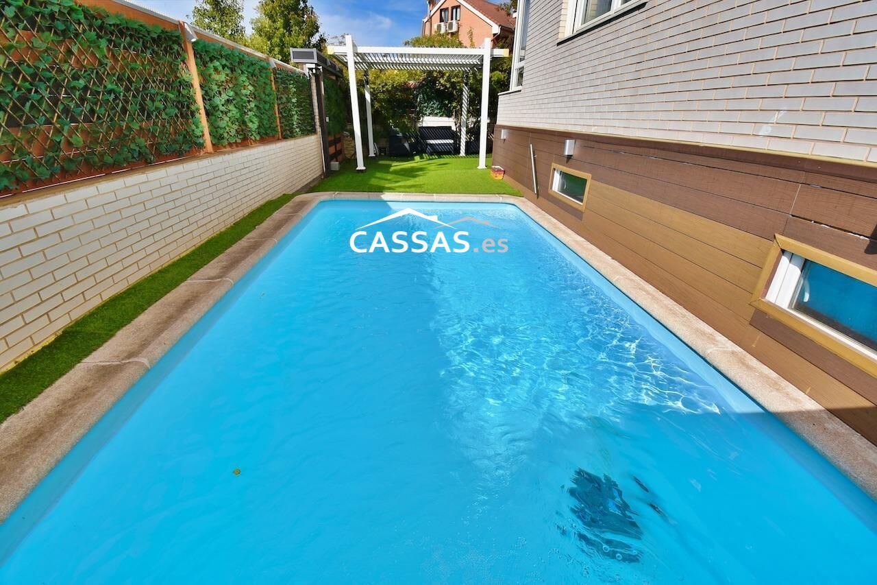 Piscina de Pis en venda en Torrejón de Ardoz amb Aire condicionat, Calefacció i Terrassa