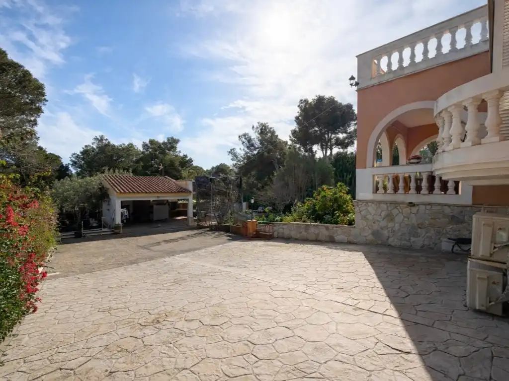 Chalet con terraza en venta en Gran Via Menorca /S. Ponsa, imagen 4