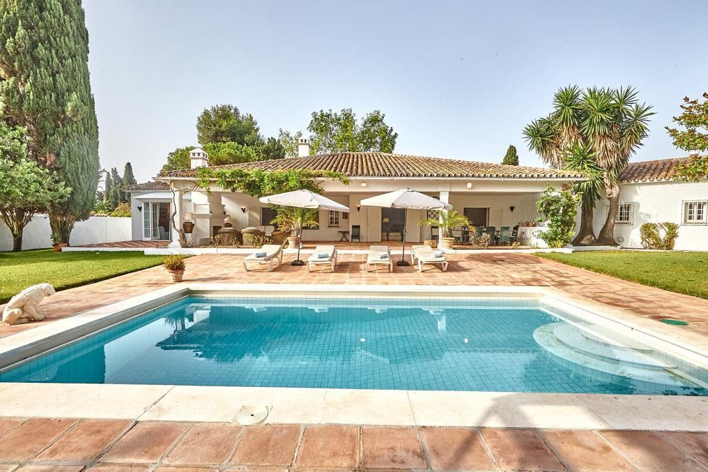 Garden of House or chalet for sale in Estepona  with Air Conditioner, Private garden and Terrace
