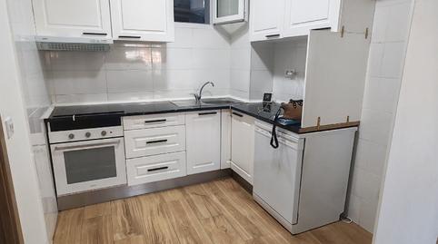Foto 2 de Piso de alquiler en Calle de Lima, La Avanzada - La Cueva, Madrid
