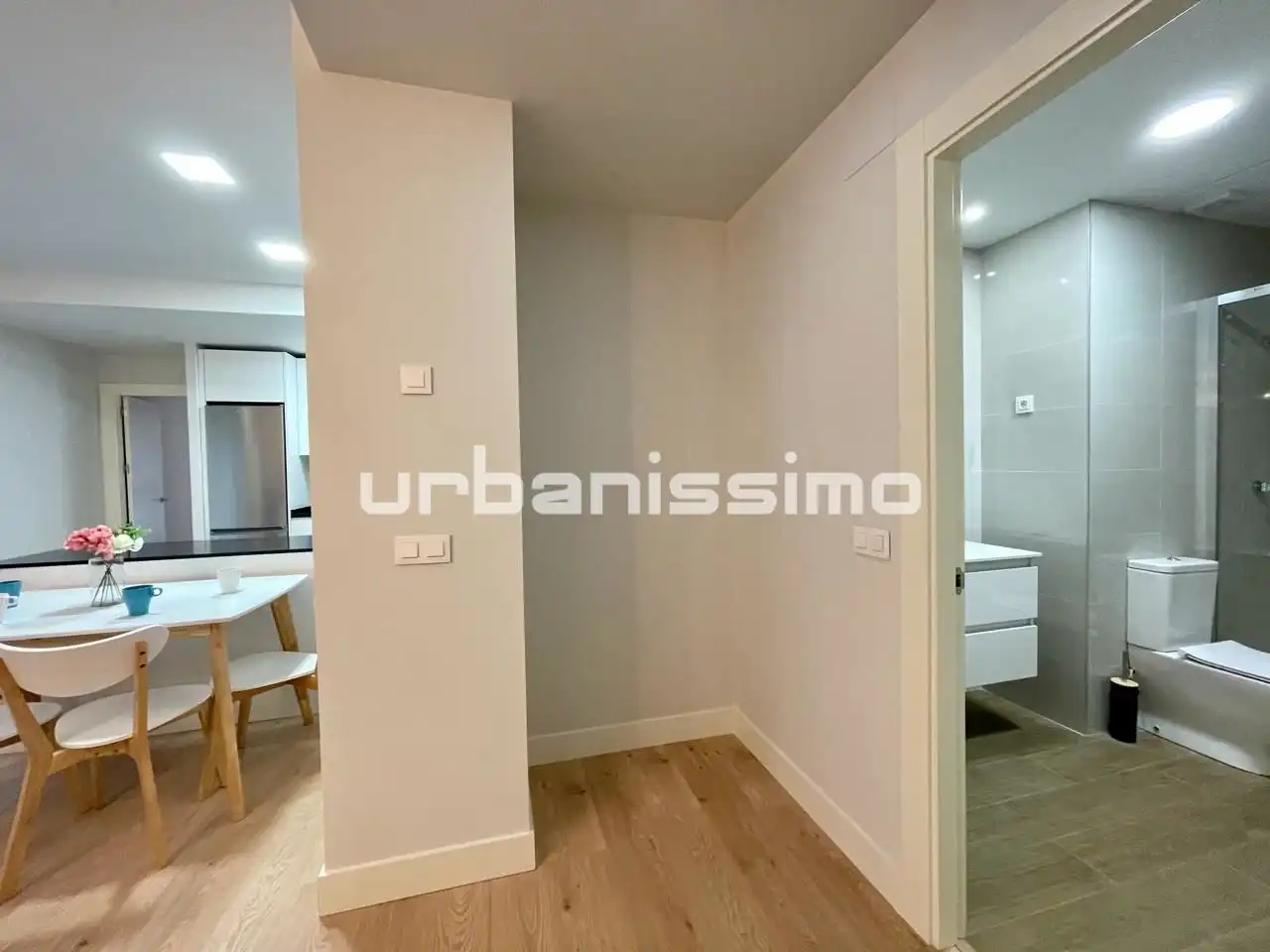 Apartament de lloguer en Madrid amb Aire condicionat, Calefacció i Moblat