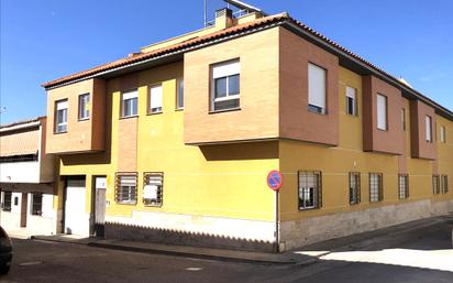 Exterior view of Flat for sale in Poblete