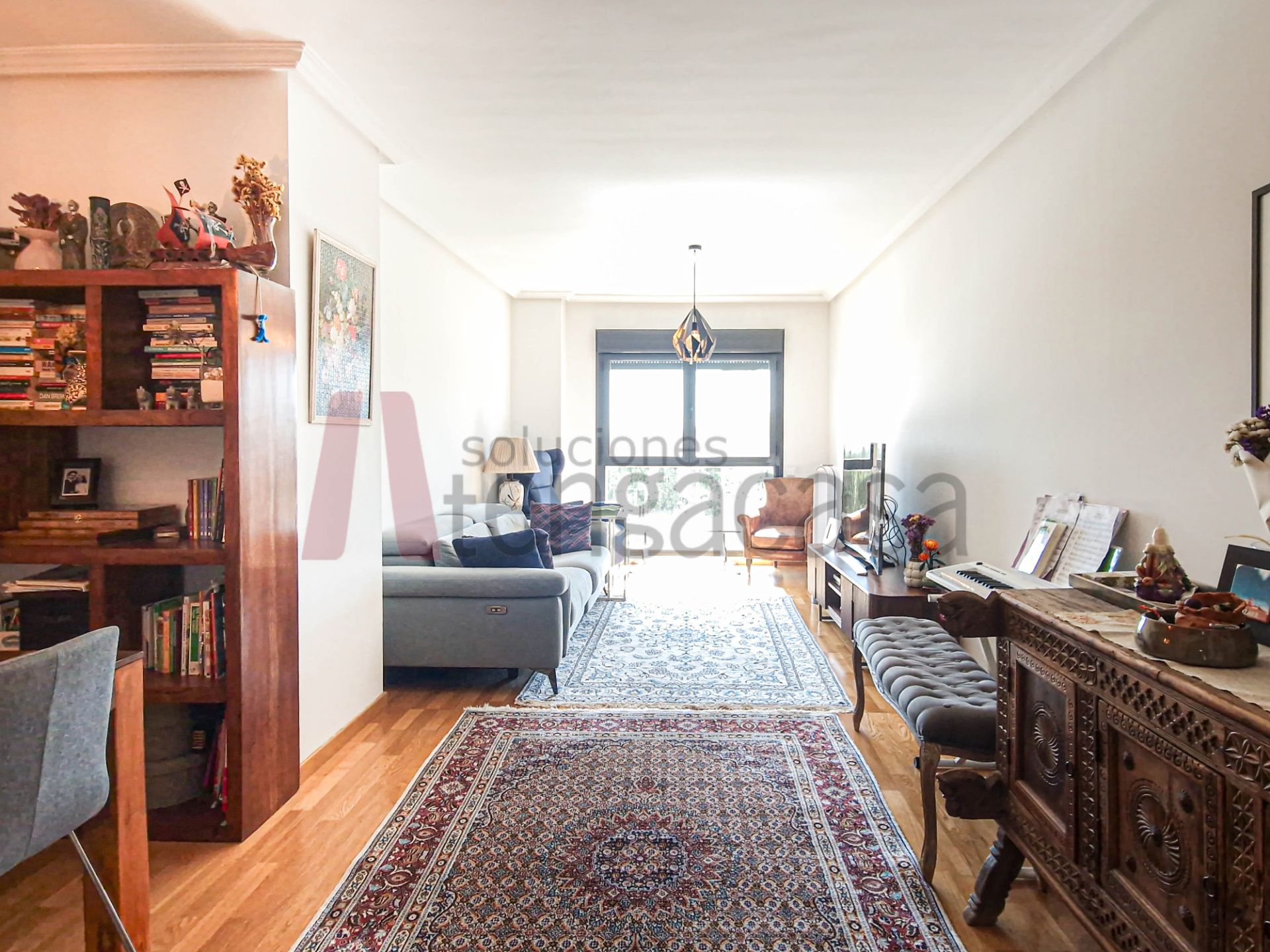 Living room of Flat for sale in  Madrid Capital  with Air Conditioner, Heating and Parquet flooring