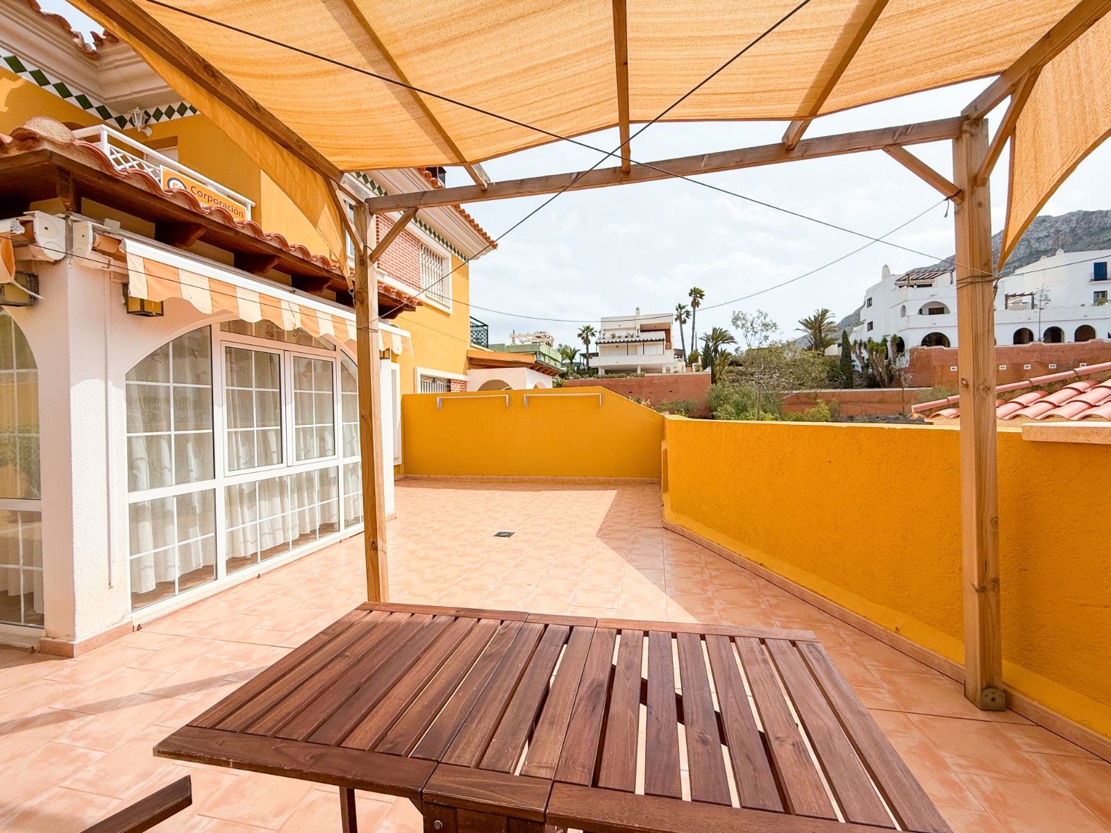 Terrassa de Casa adosada en venda en Águilas amb Aire condicionat, Jardí privat i Terrassa