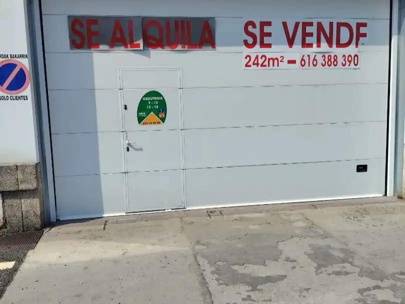 Office for rent in Bergara  with Air Conditioner and Heating