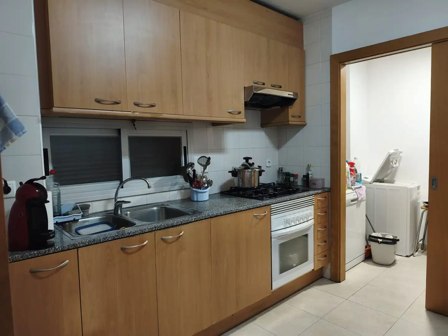 Kitchen of Flat for sale in Sant Boi de Llobregat  with Air Conditioner and Balcony