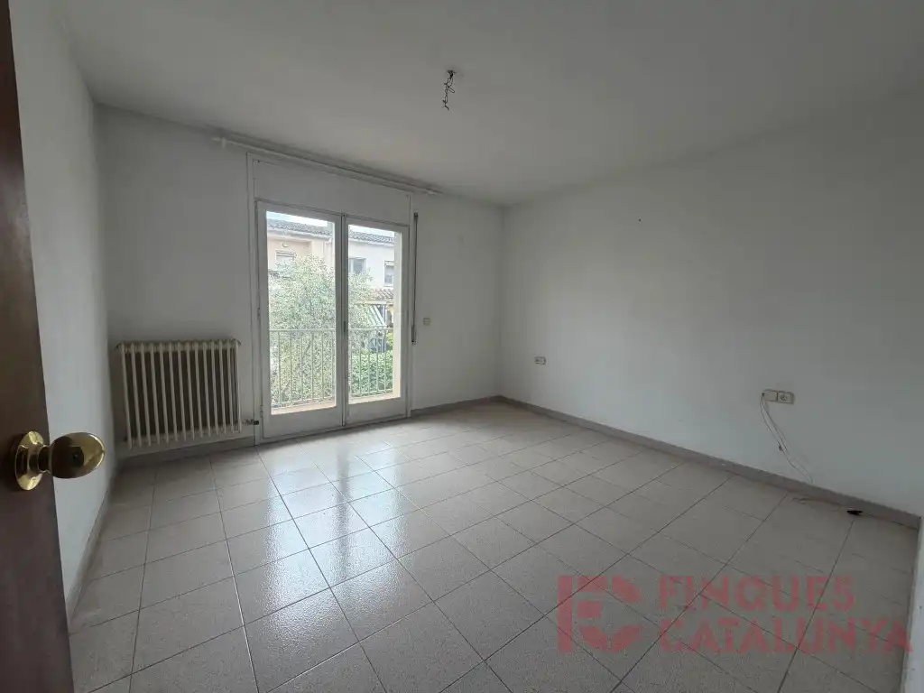 Living room of Houses for sale in Girona