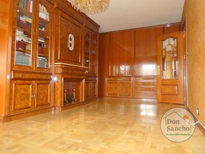 Living room of Flat for sale in Valladolid Capital