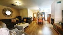 Living room of Single-family semi-detached for sale in Getafe  with Air Conditioner, Heating and Terrace