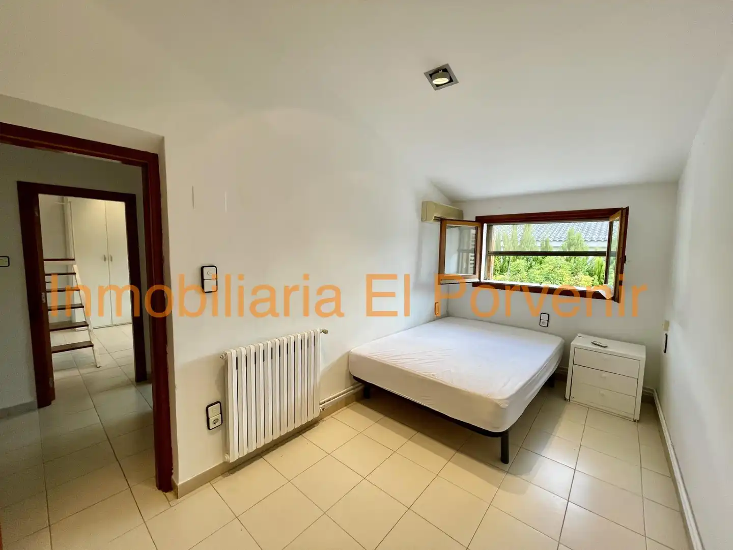 Habitación de Casa o chalet en venta en Torrent con Aire acondicionado, Calefacción y Jardín privado