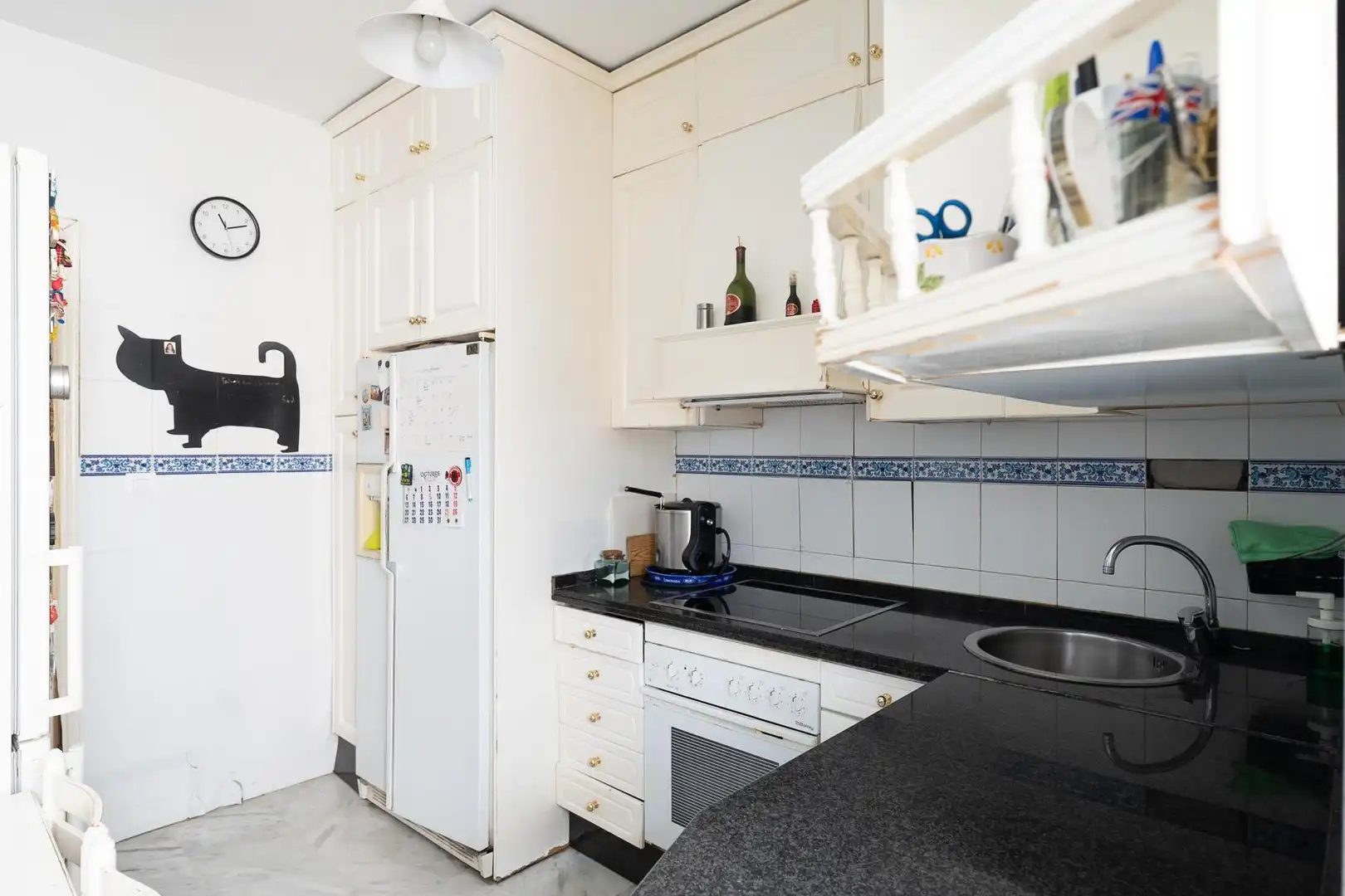 Cocina de Piso en venta en Sevilla con Balcón