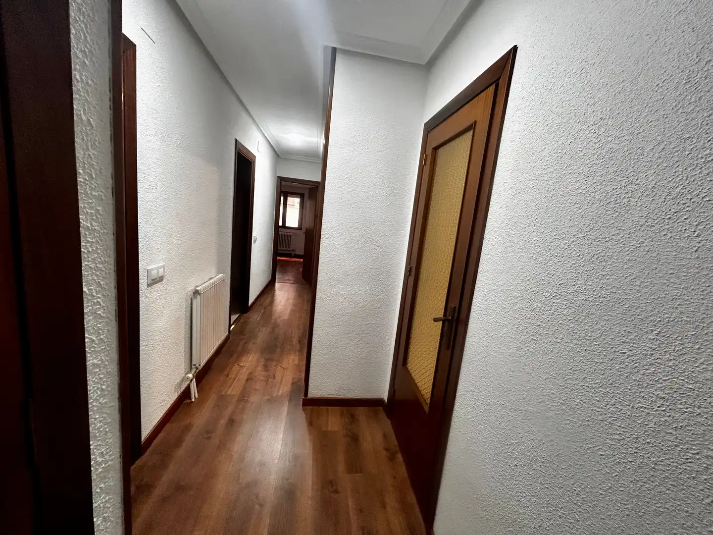 Piso de alquiler en Ávila con Calefacción, Parquet y Horno