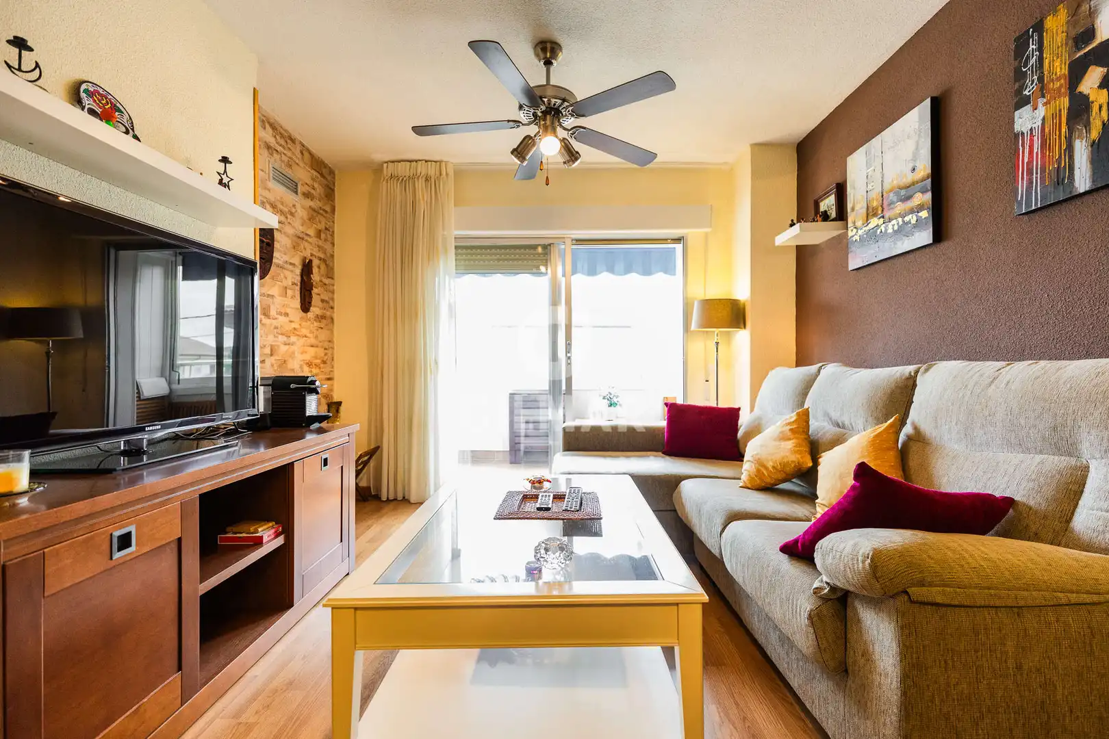 Sala de estar de Piso en venta en Guadarrama con Calefacción, Jardín privado y Piscina