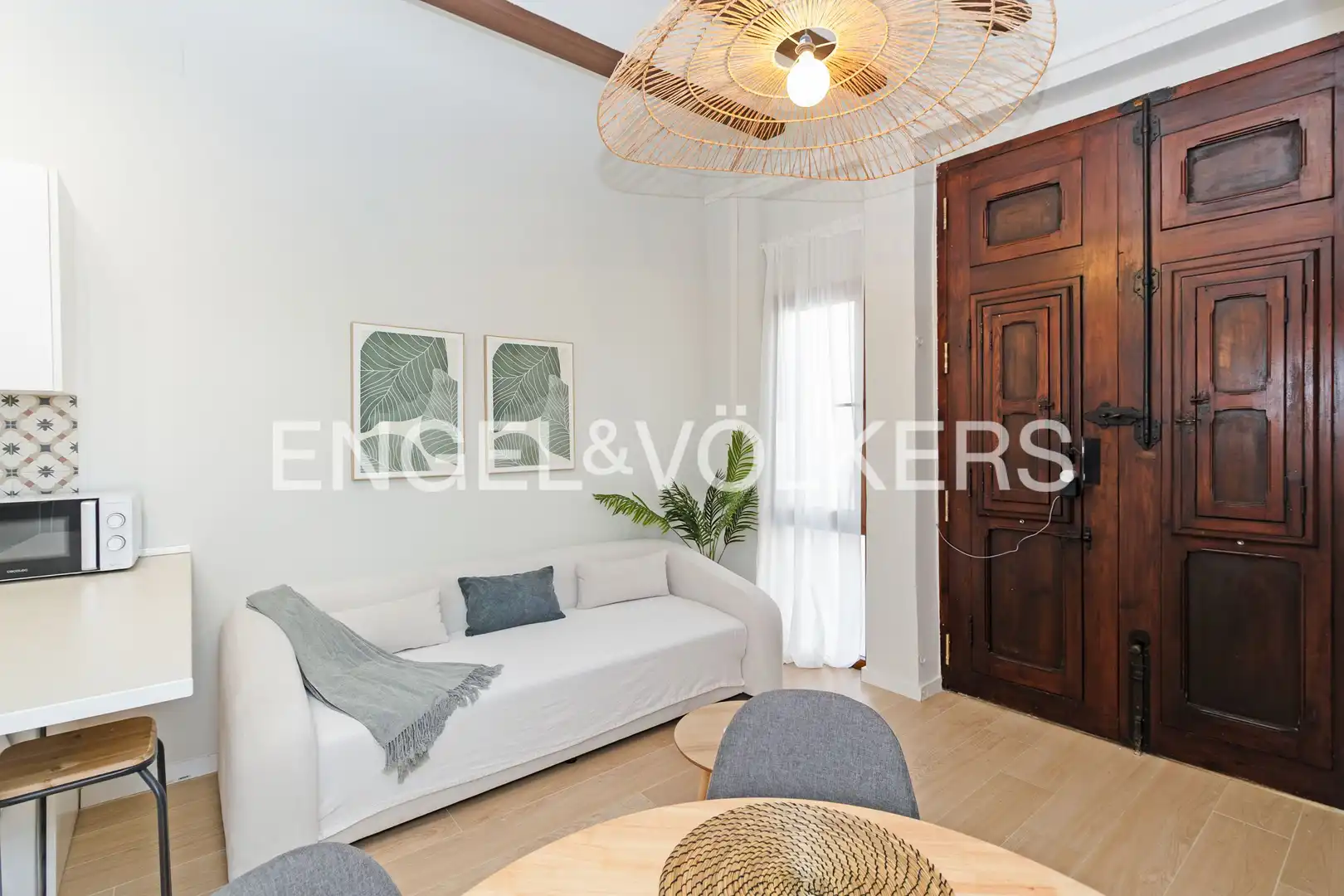 Living room of Flat for rent in  Valencia Capital  with Air Conditioner, Heating and Parquet flooring