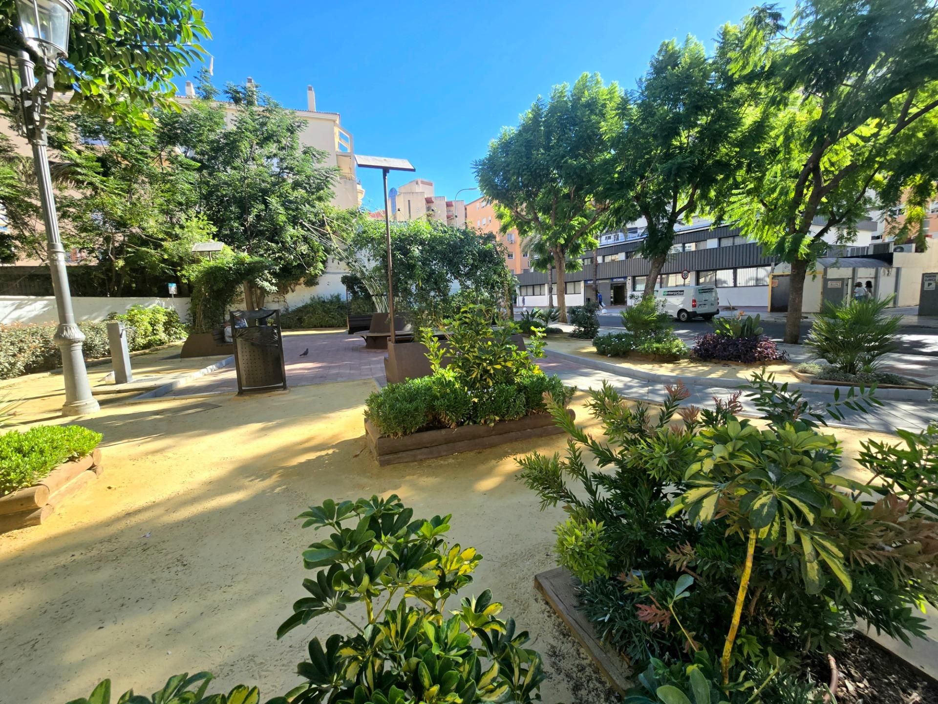 Vista exterior de Pis en venda en Torremolinos amb Aire condicionat i Terrassa