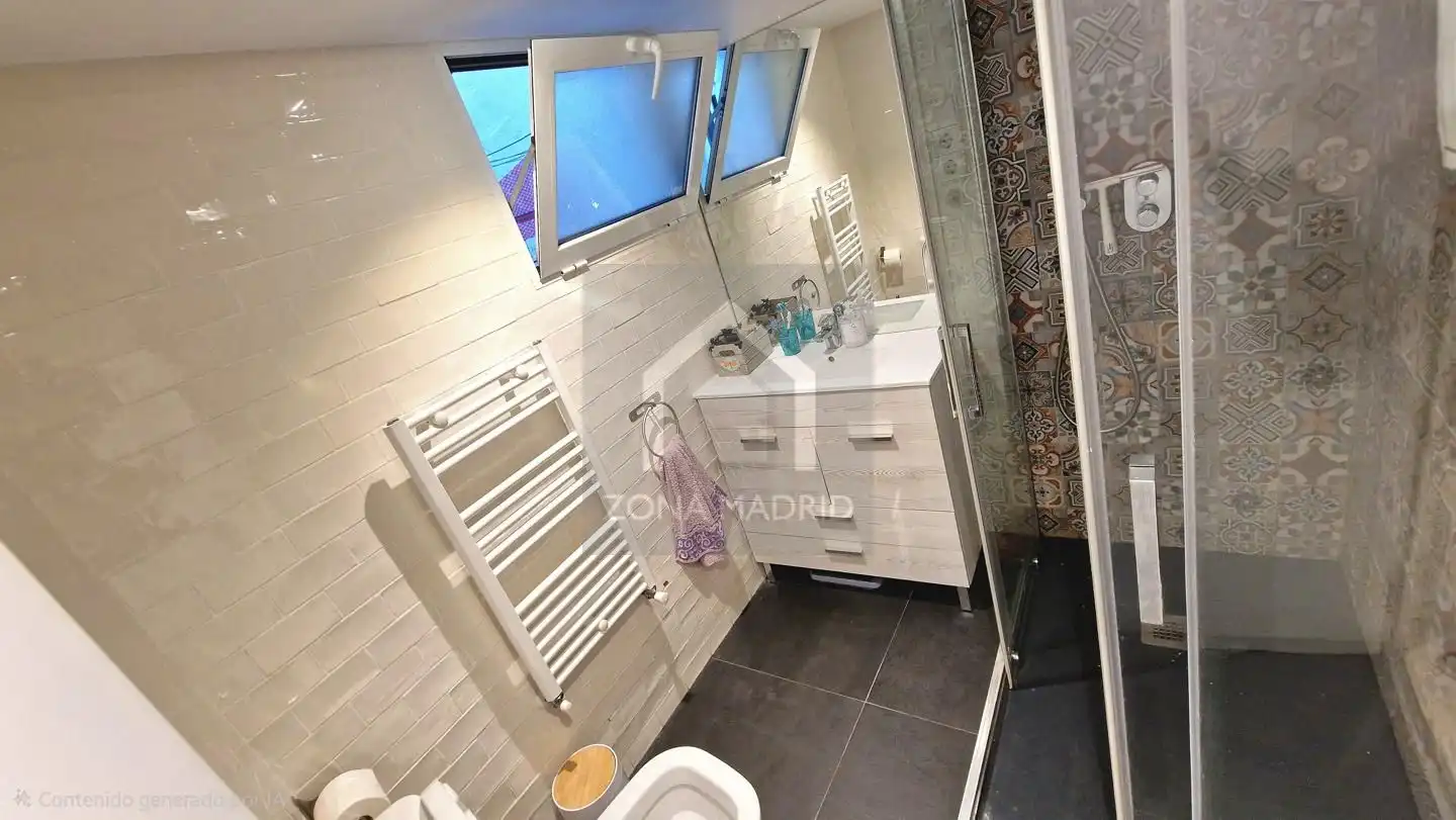 Flat for sale in Calle de San Raimundo, imagen 7