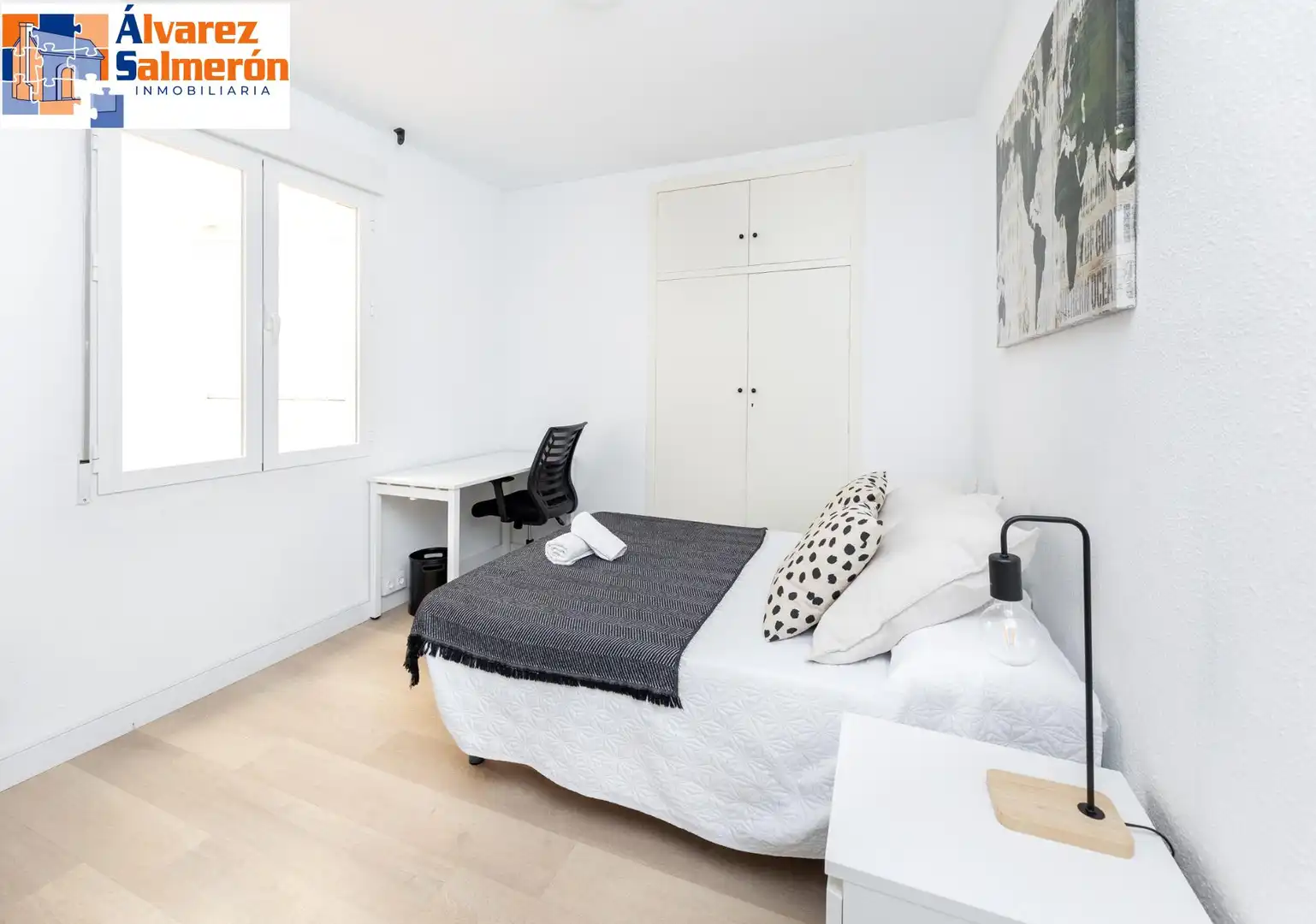 Bedroom of Flat for sale in Granada