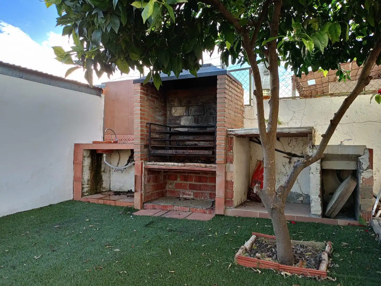 Jardí de Casa o xalet en venda en Arcos de la Frontera amb Calefacció, Jardí privat i Traster