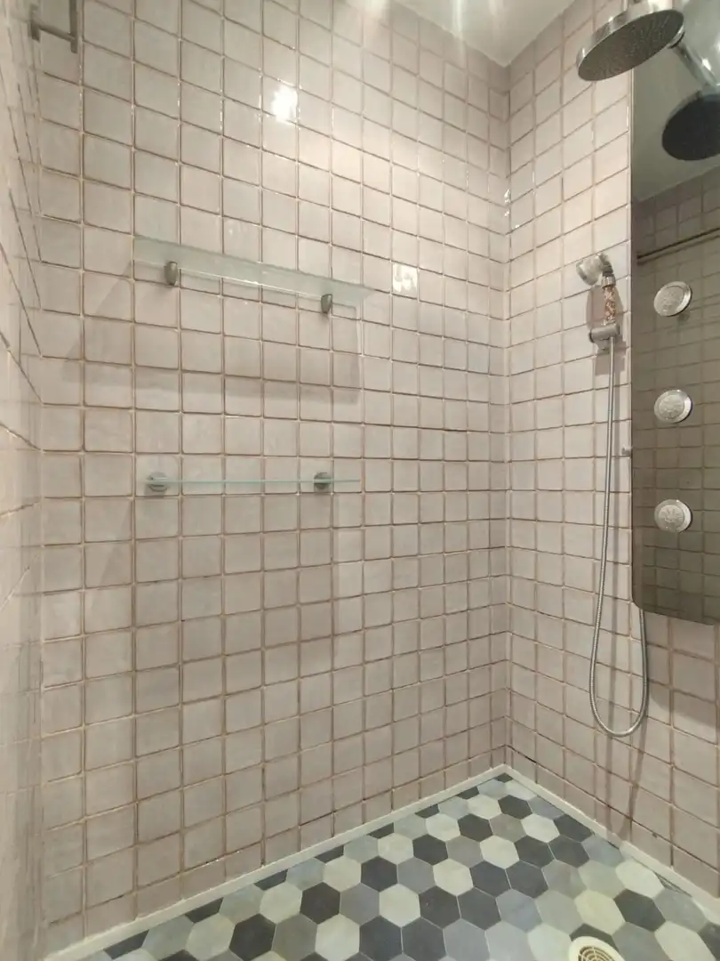 Bathroom of Flat for rent in Murcia  with Air Conditioner, Heating and Balcony