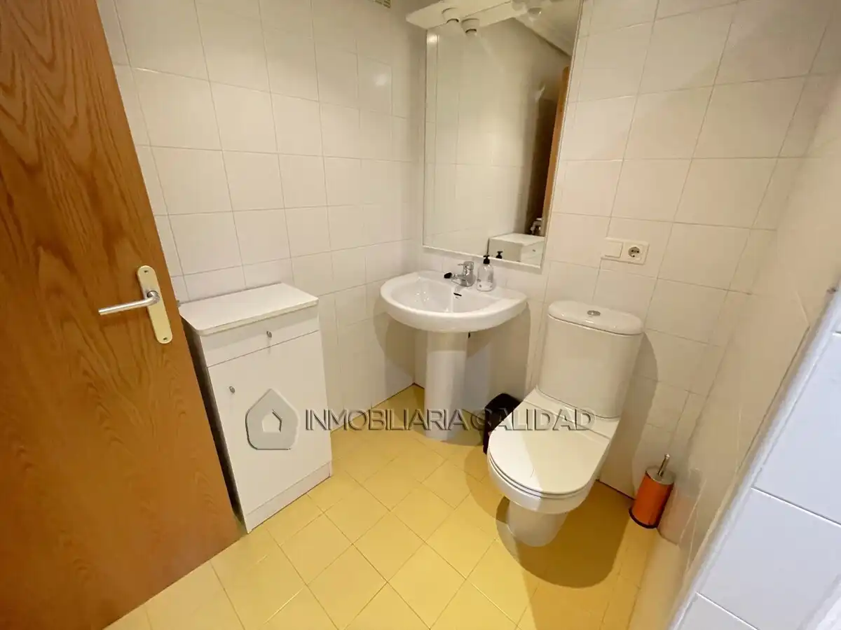 Flat for rent in Burgos  with Heating and Furnished
