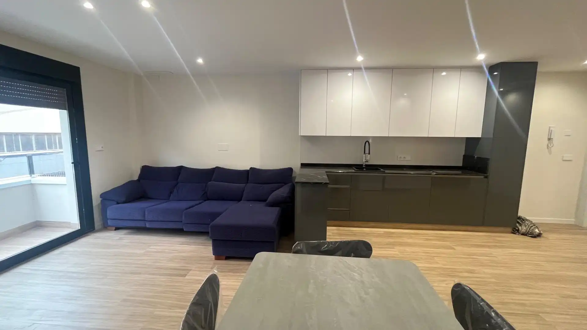 Flat for rent in Elche / Elx  with Air Conditioner, Heating and Furnished