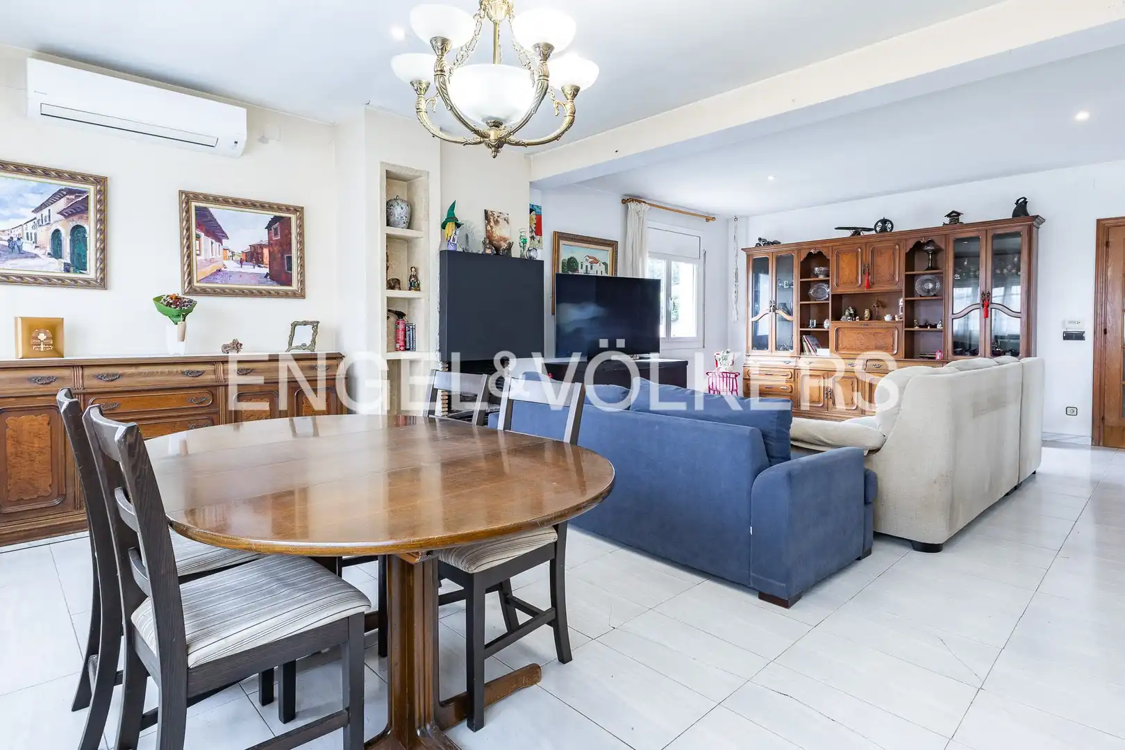 Comedor de Casa o chalet en venta en Vilassar de Dalt con Aire acondicionado, Calefacción y Jardín privado