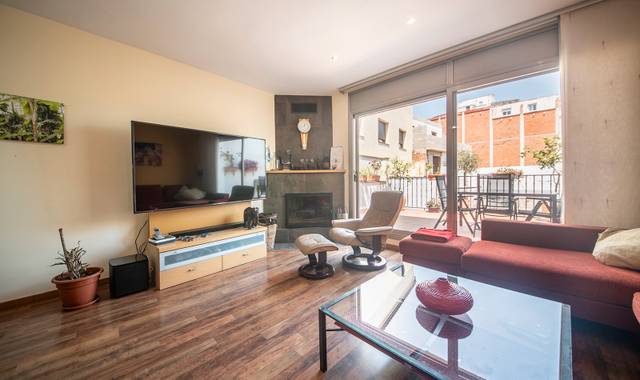 Casa adosada en Venta en Carrer de la Beneficència en Les Clotes