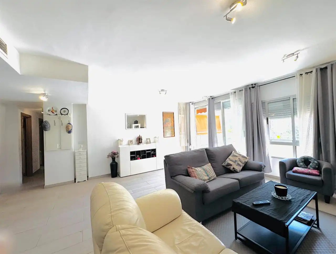 Sala de estar de Piso en venta en Villajoyosa / La Vila Joiosa con Aire acondicionado y Terraza