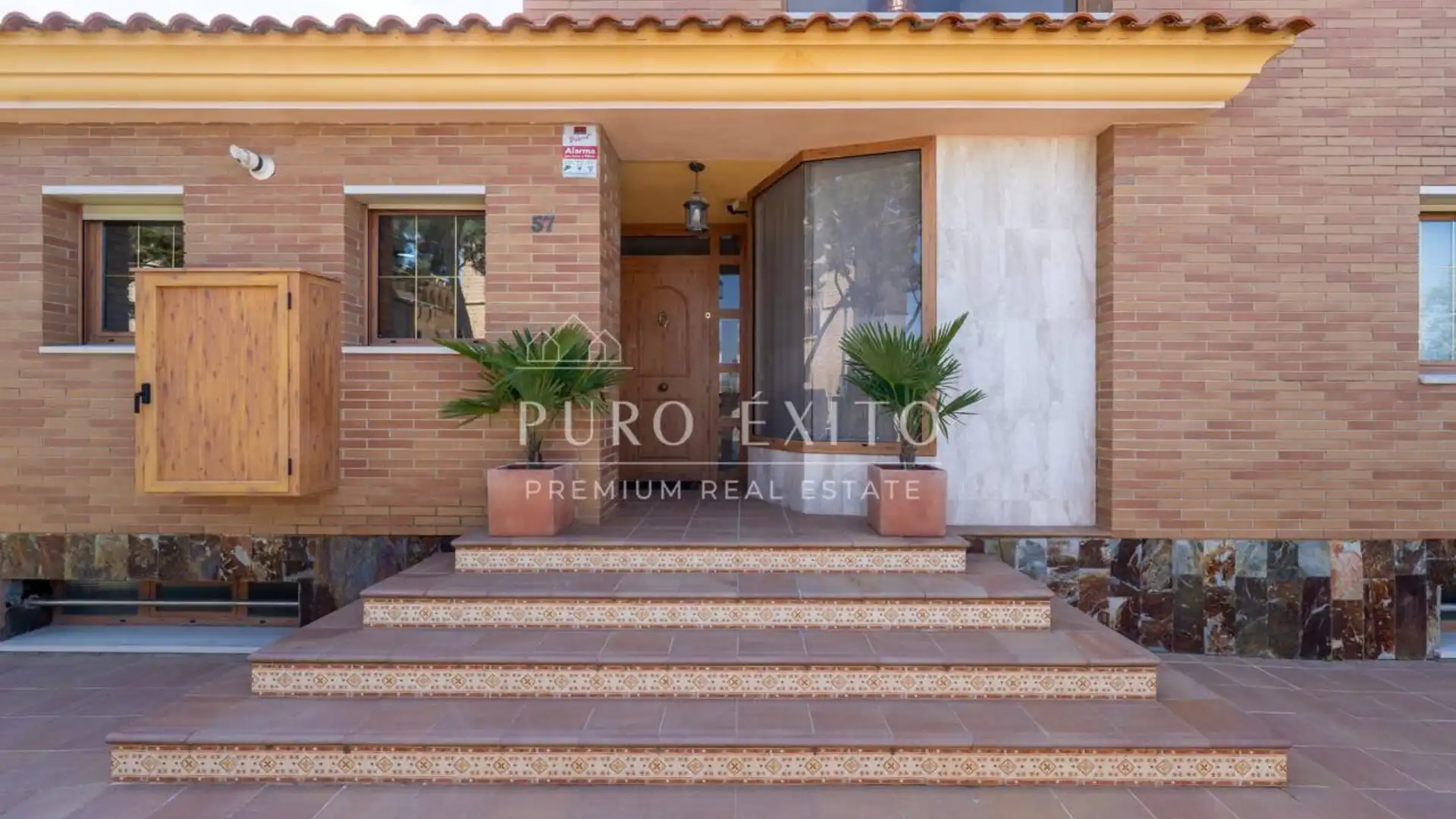 Exterior view of Houses for sale in Vila-seca  with Air Conditioner, Heating and Private garden