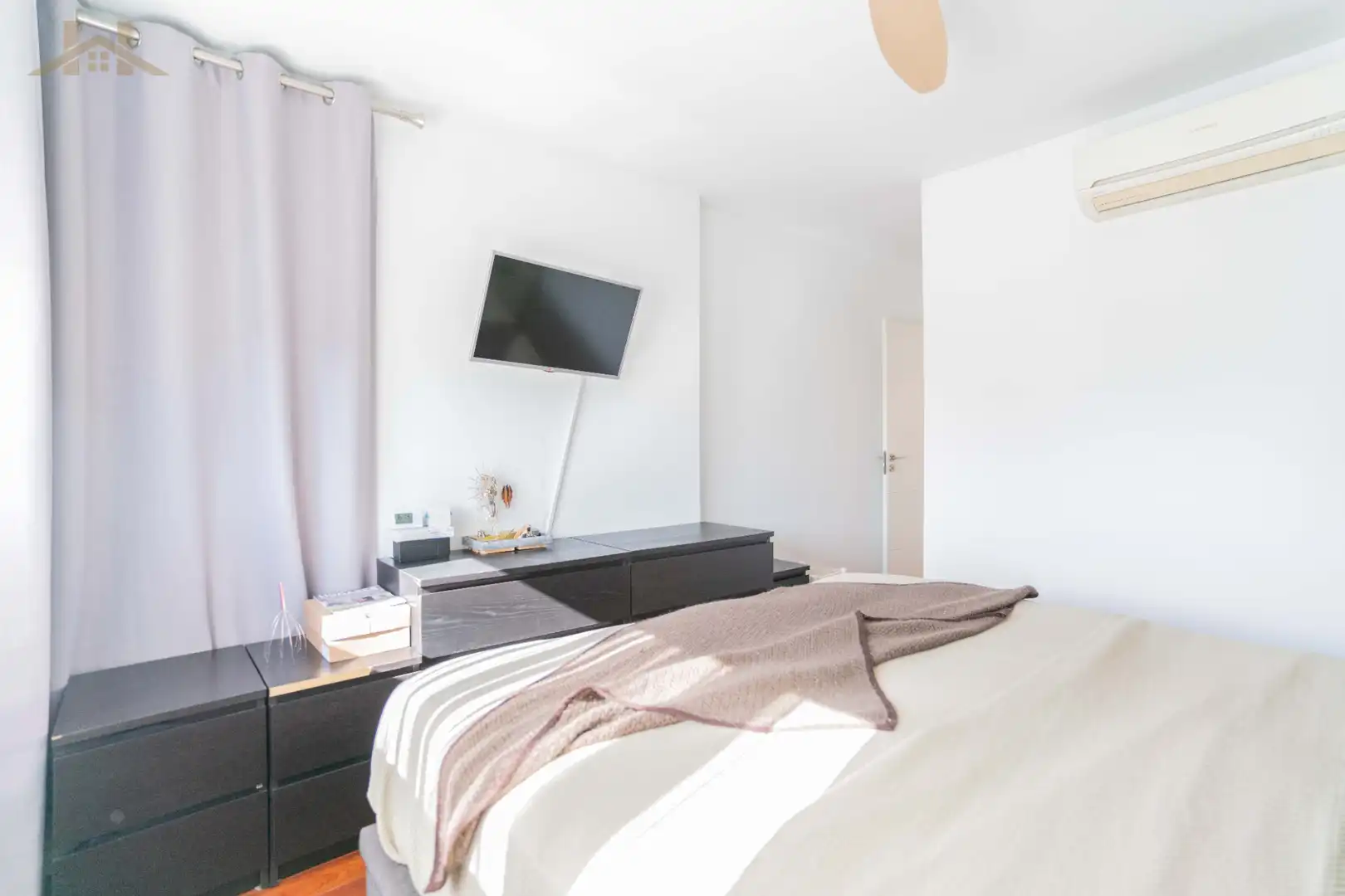 Habitación de Casa adosada en venta en Torrejón de Ardoz con Amueblado