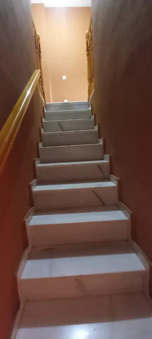 Maisonette zum Verkauf in Sevilla mit Klimaanlage