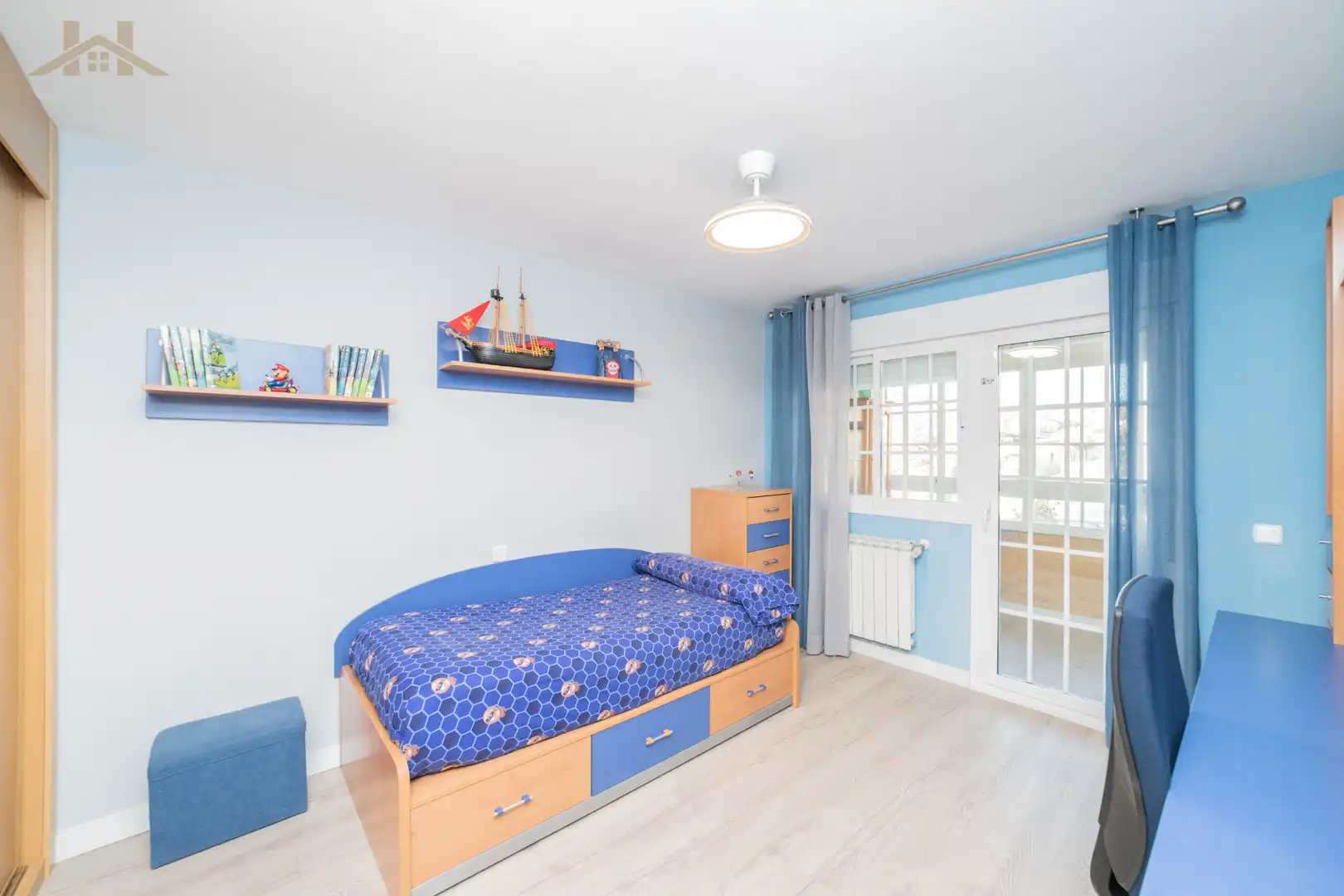 Bedroom of Detached homes for sale in Arroyomolinos (Madrid)  with Air Conditioner, Heating and Private garden
