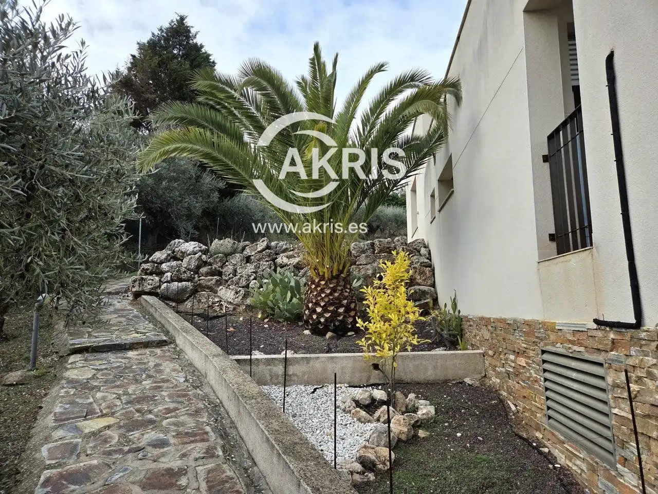 Houses for sale in Calle Monasterio Santa María la Real, Los Cigarrales-La Bastida