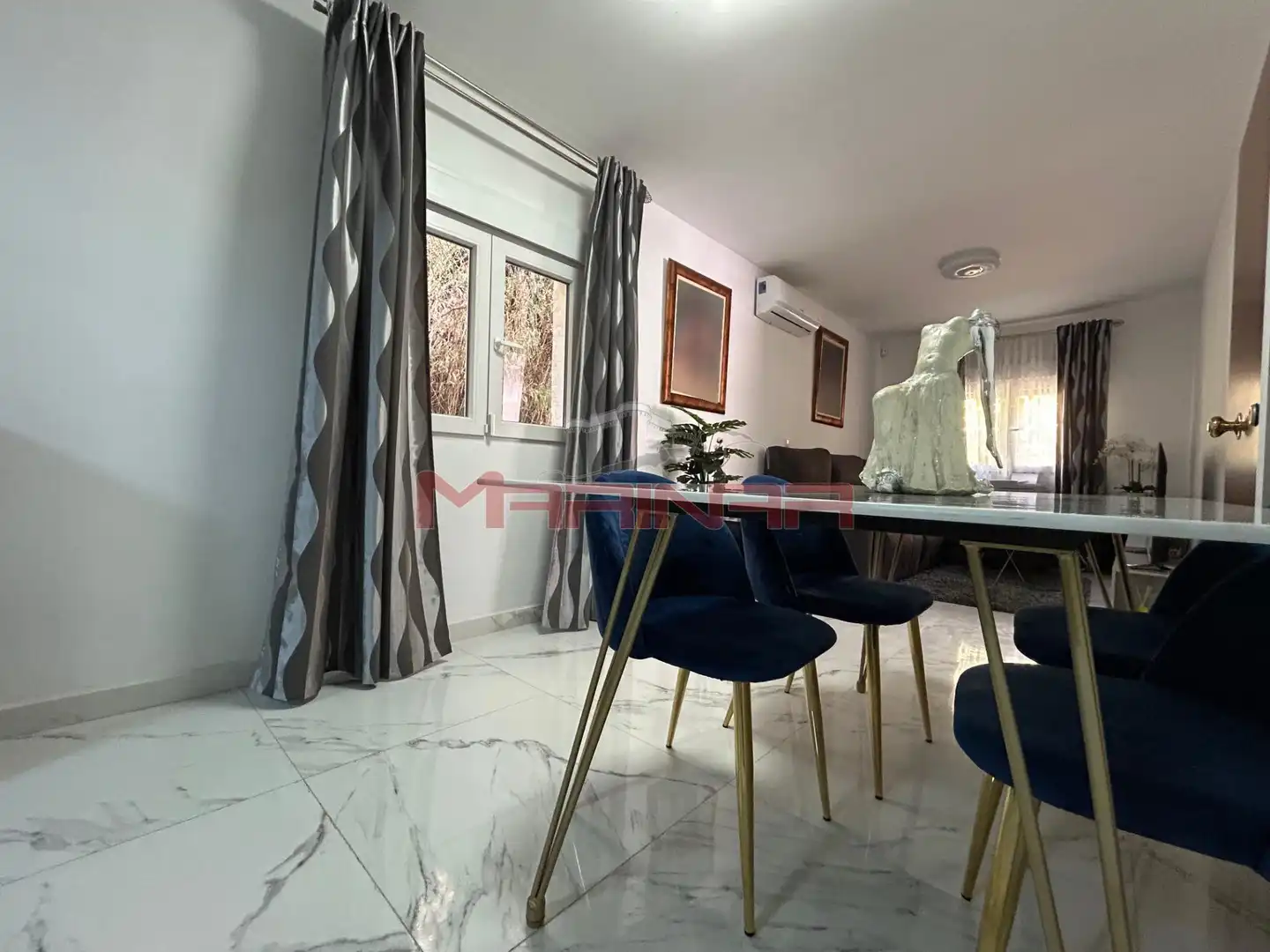 Menjador de Casa o xalet en venda en Colmenar de Oreja amb Aire condicionat, Calefacció i Jardí privat