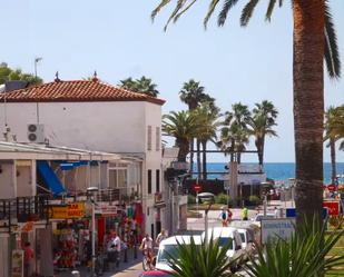 Vista exterior de Apartament de lloguer en Salou amb Aire condicionat, Calefacció i Jardí privat