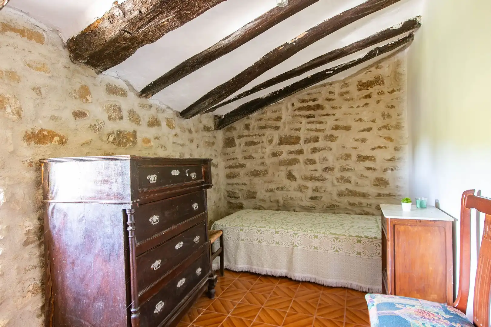 Schlafzimmer von Country house zum Verkauf in Guirguillano mit Heizung, Terrasse und Abstellraum