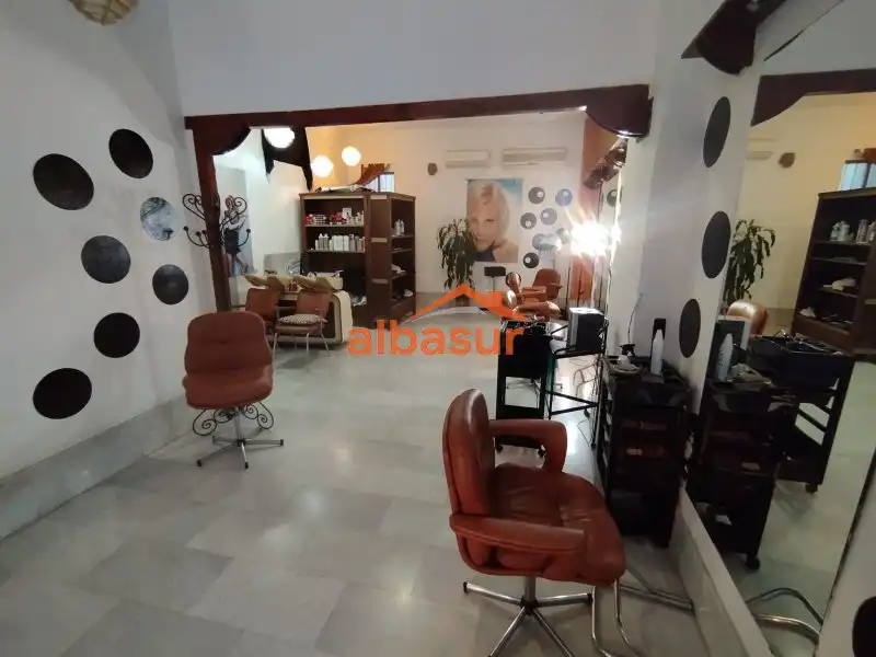 Local comercial en venda a Centro, imagen 4