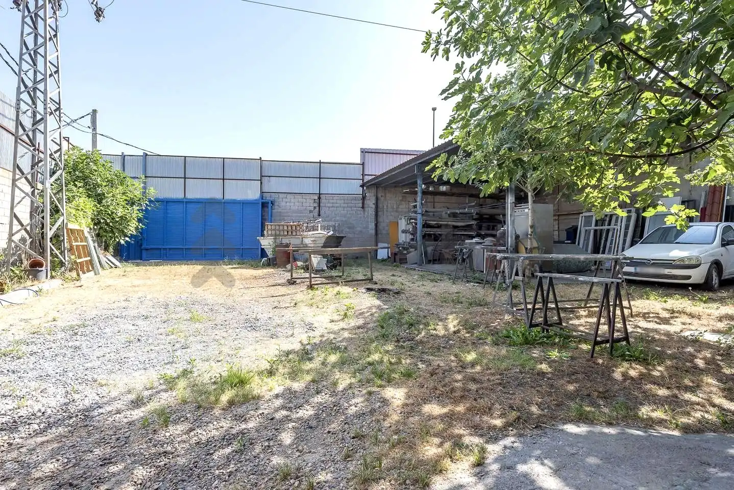 Nave industrial en venta en Francisco Álvarez, Valdecarros